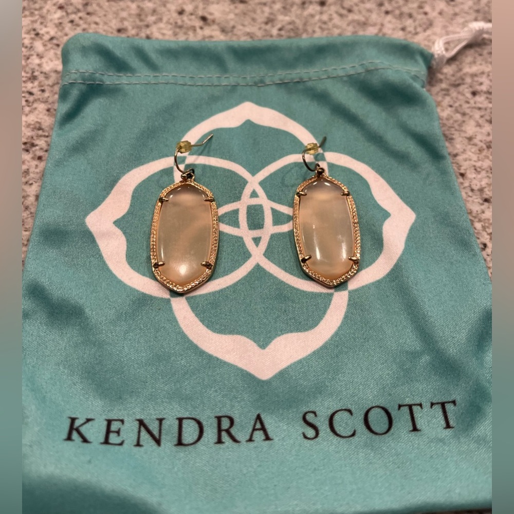 Elle Rose Gold Drop Glass Earrings